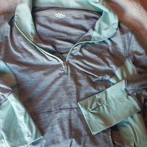 Womens active pullover